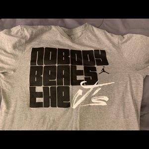 Jordan Shirts - Jordans T-shirt (size large) newđź‘€ Jordan Shirts - Jordans T-shirt (size large) newđź‘€
